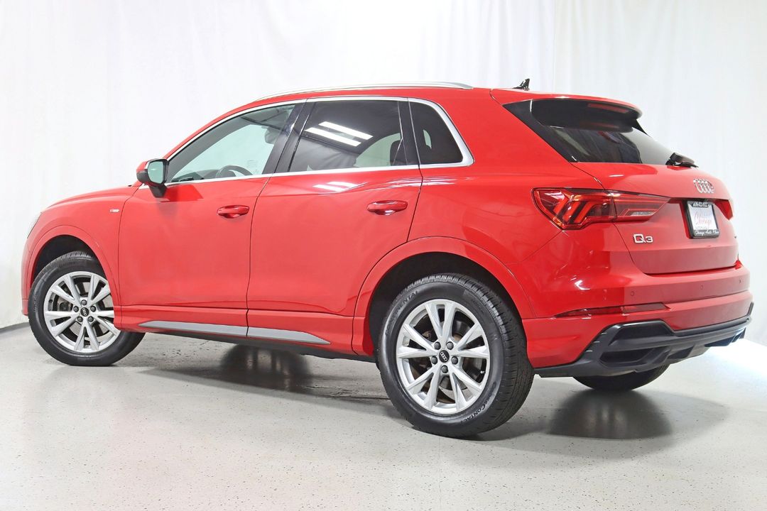 2022 Audi Q3