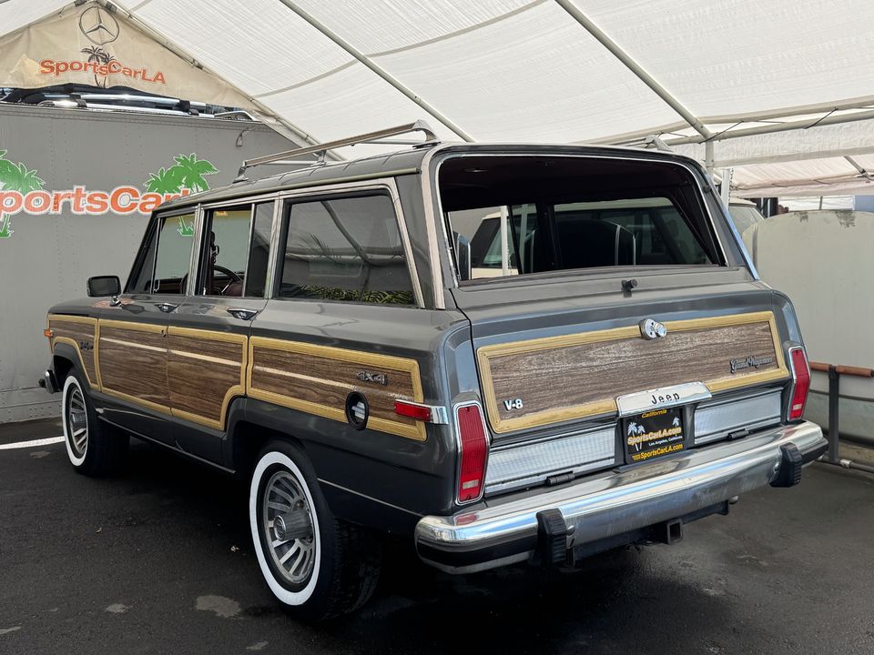 1989 Jeep Grand Wagoneer