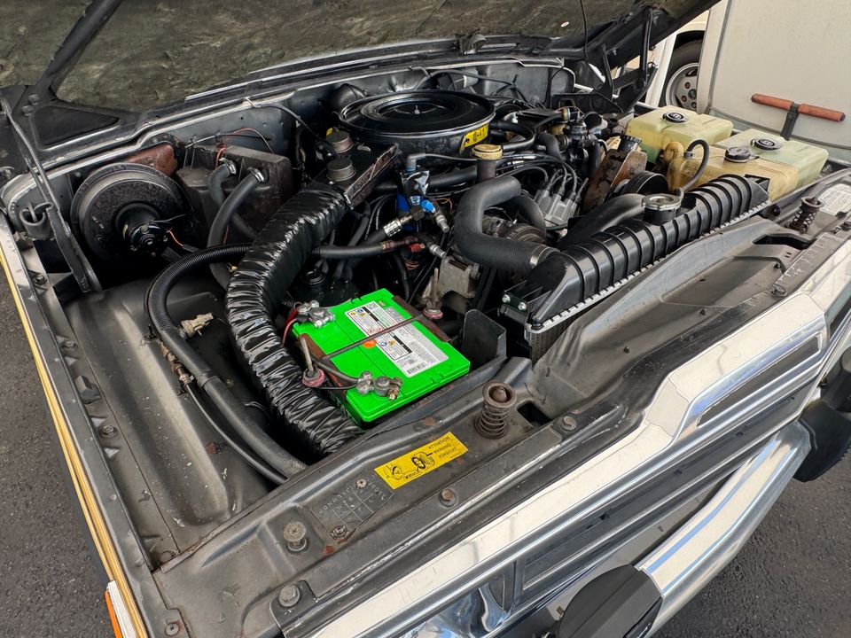 1989 Jeep Grand Wagoneer