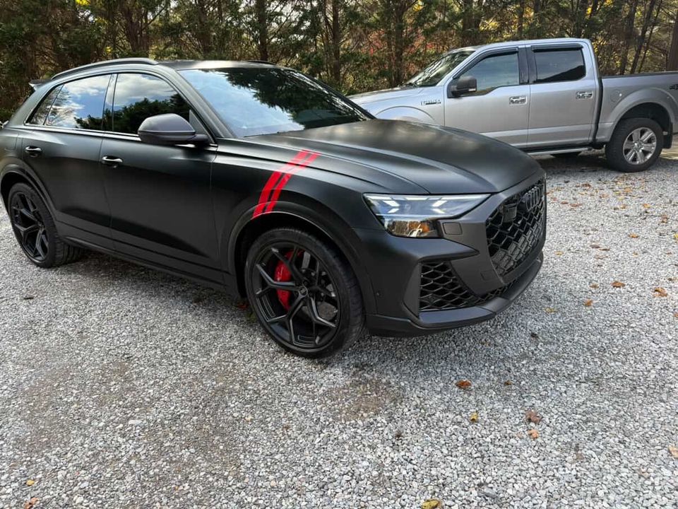 2025 Audi RS Q8 performance