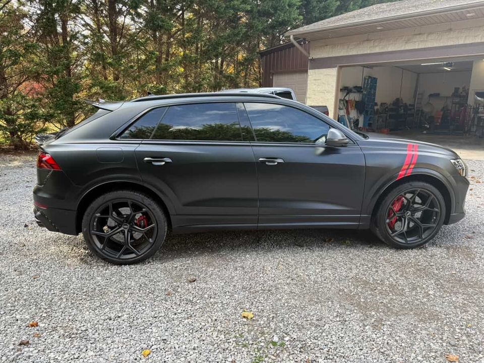 2025 Audi RS Q8 performance