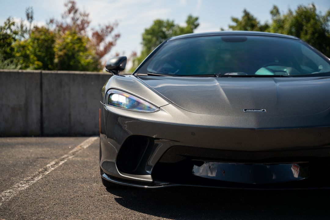 2022 McLaren GT