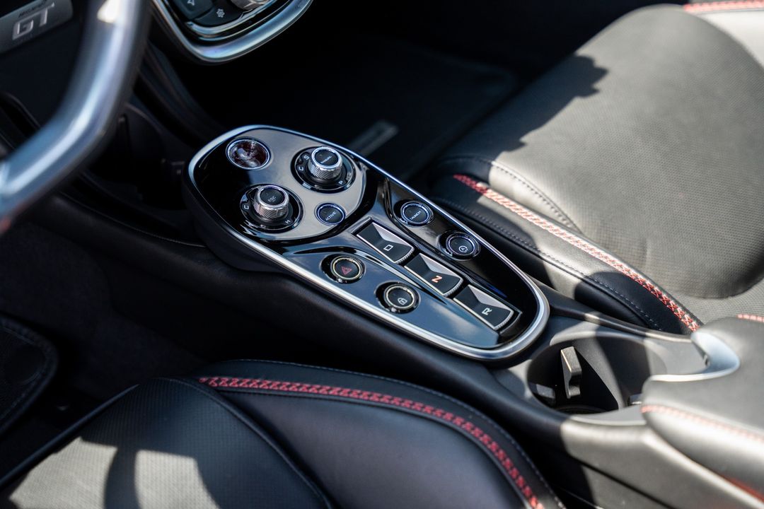 2022 McLaren GT