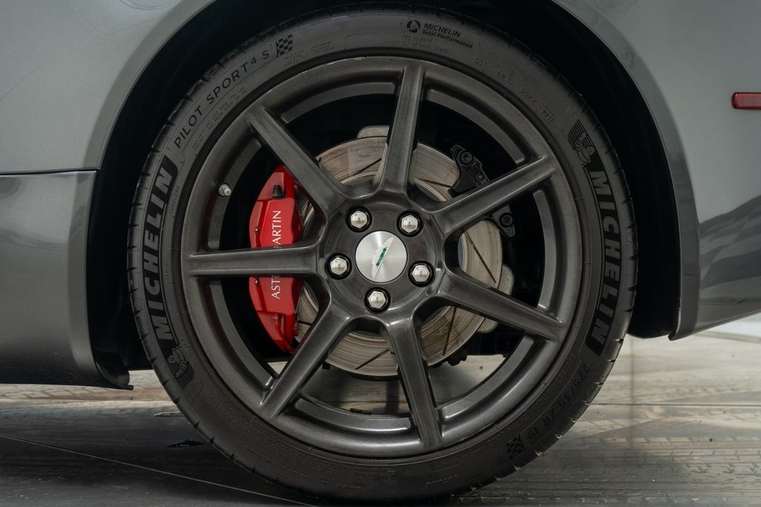 2008 Aston Martin V8 Vantage