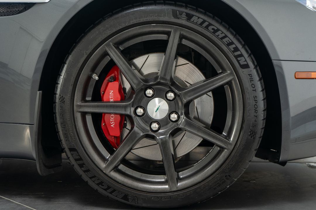 2008 Aston Martin V8 Vantage