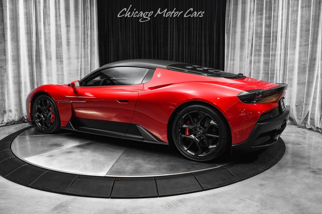 2023 Maserati MC20