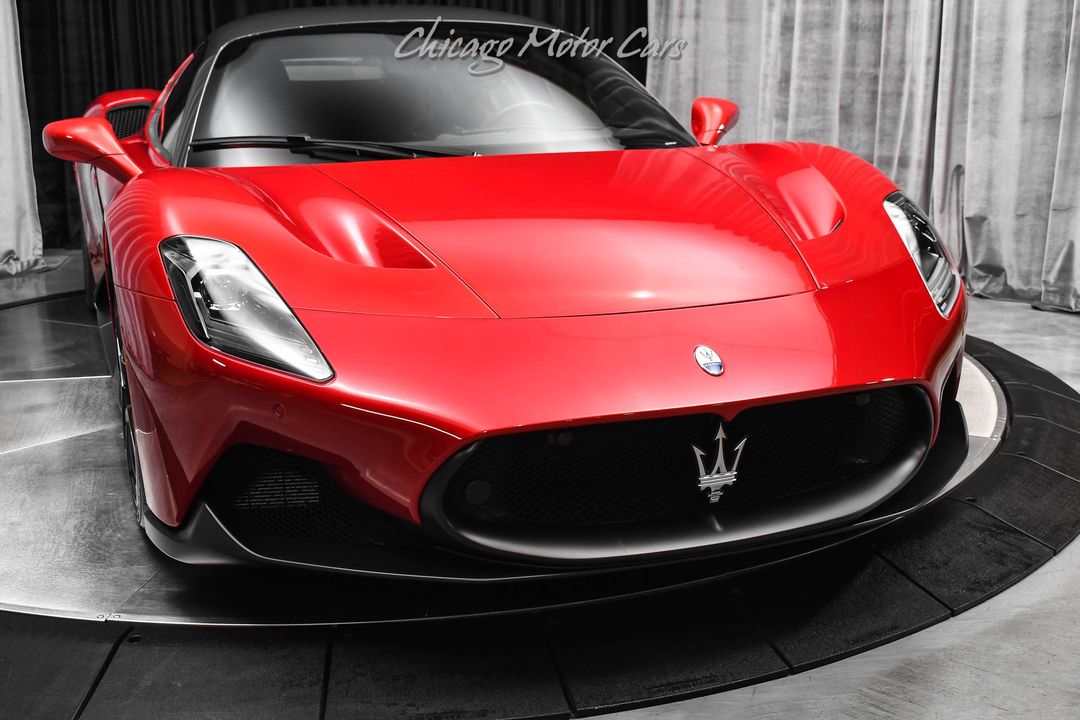 2023 Maserati MC20