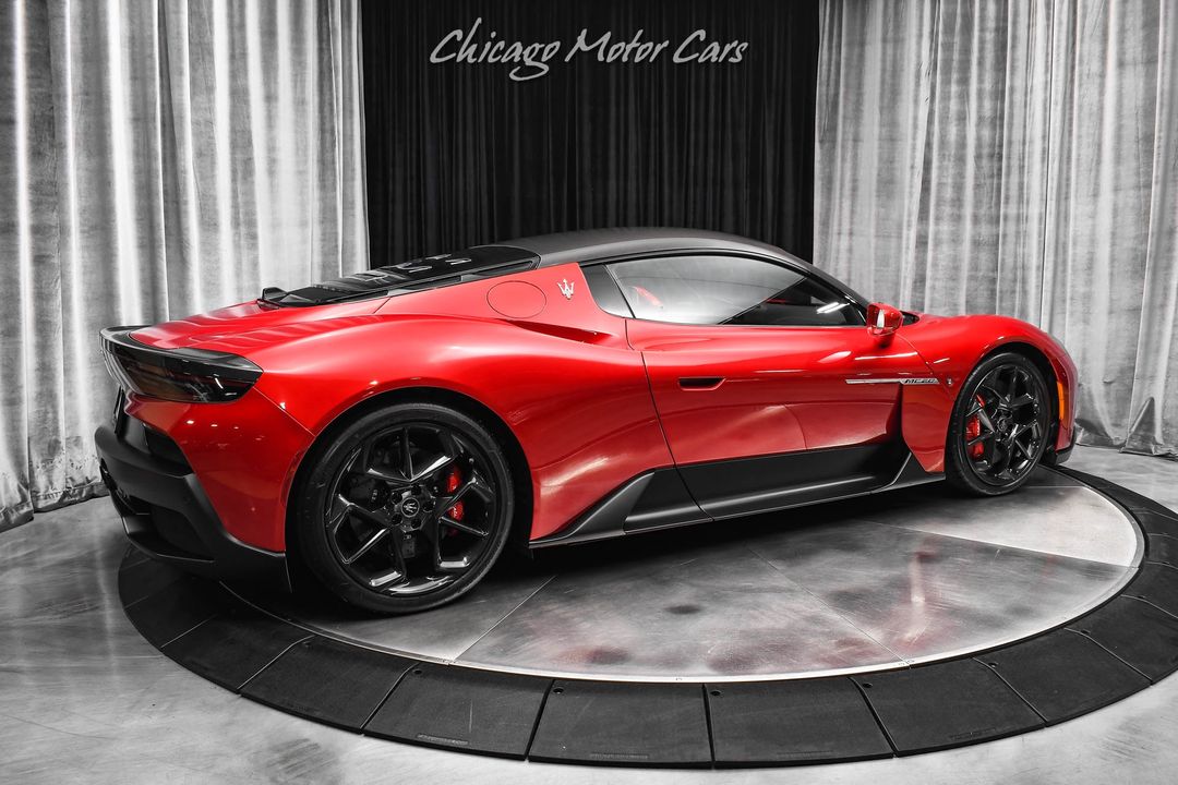 2023 Maserati MC20