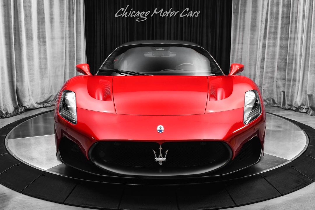 2023 Maserati MC20