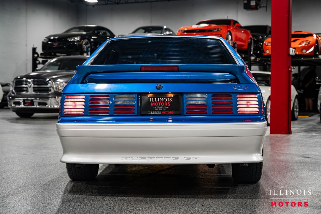 1990 Ford Mustang