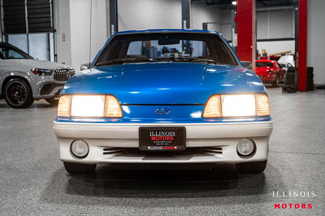 1990 Ford Mustang