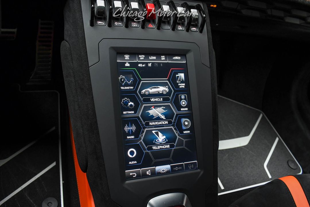 2022 Lamborghini Huracan STO