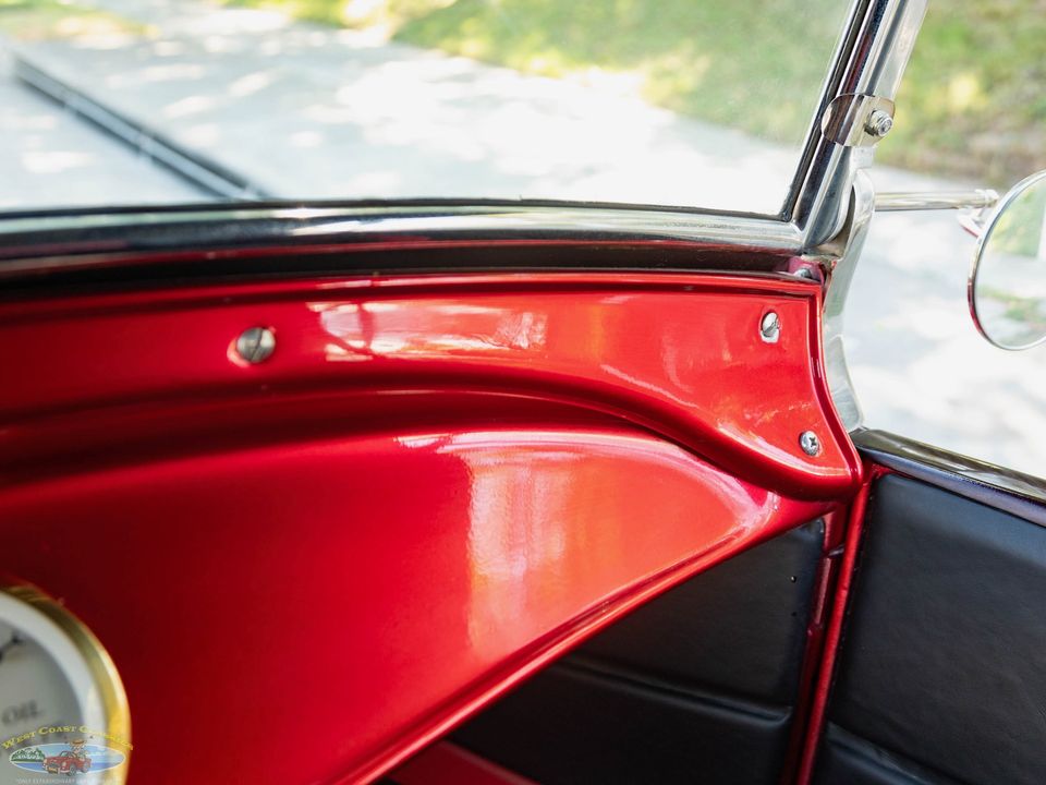 1929 Ford Custom Model A Roadster