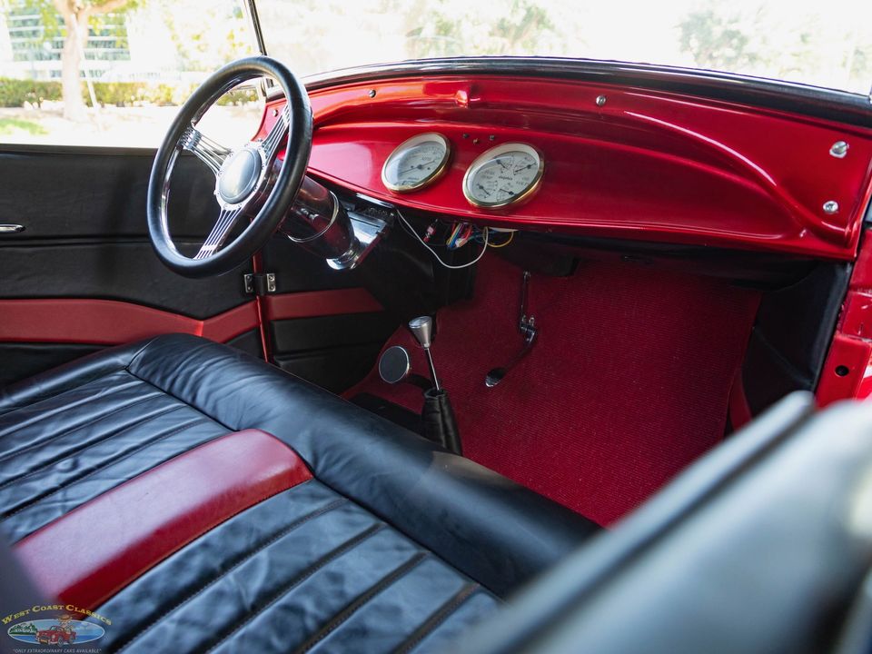 1929 Ford Custom Model A Roadster