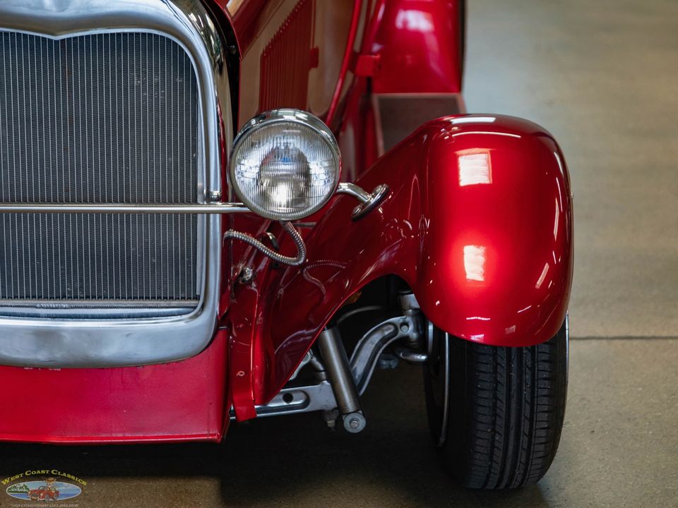 1929 Ford Custom Model A Roadster