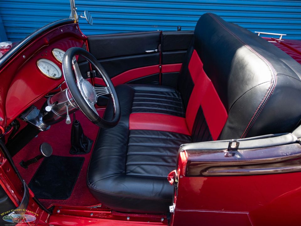 1929 Ford Custom Model A Roadster