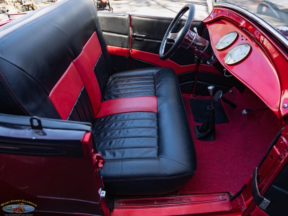 1929 Ford Custom Model A Roadster
