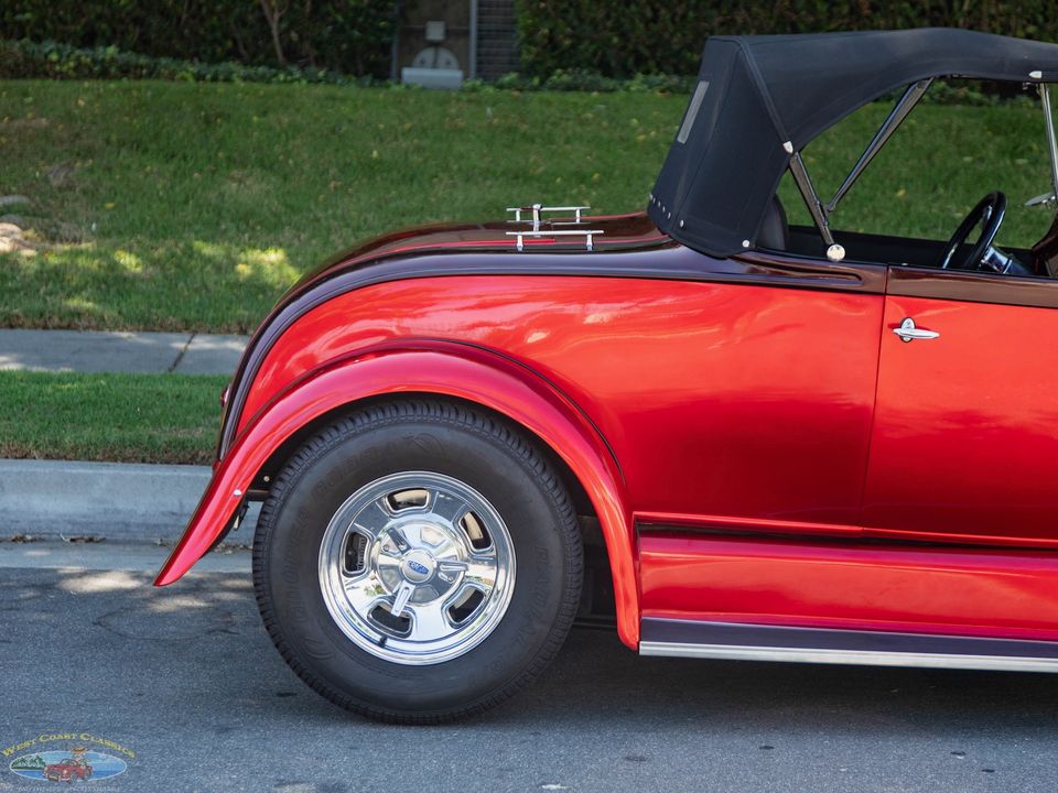 1929 Ford Custom Model A Roadster