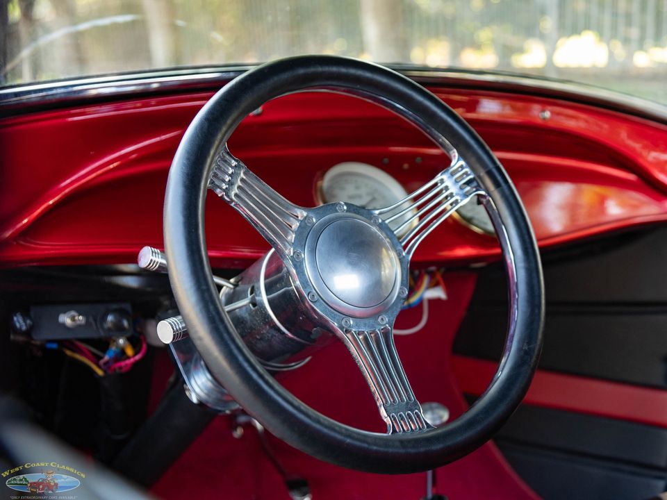1929 Ford Custom Model A Roadster