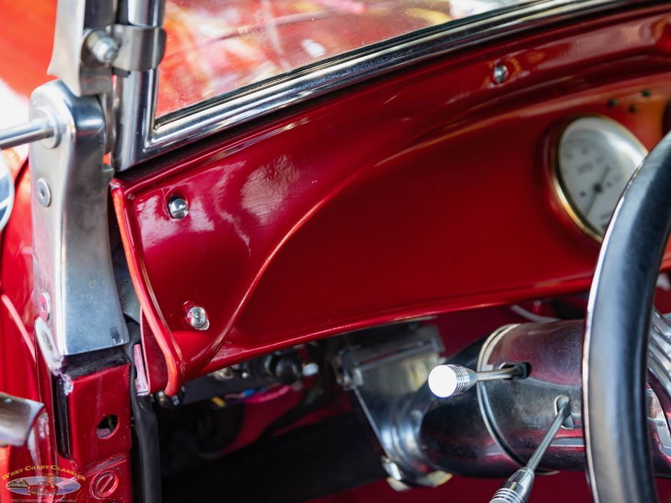 1929 Ford Custom Model A Roadster