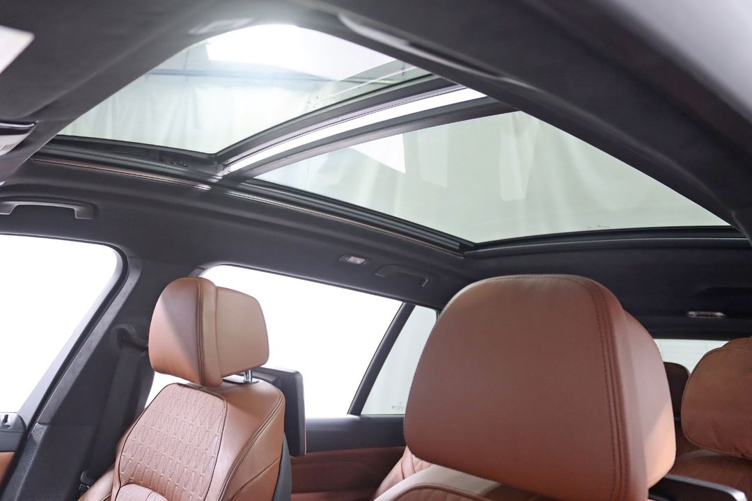 2019 BMW X7