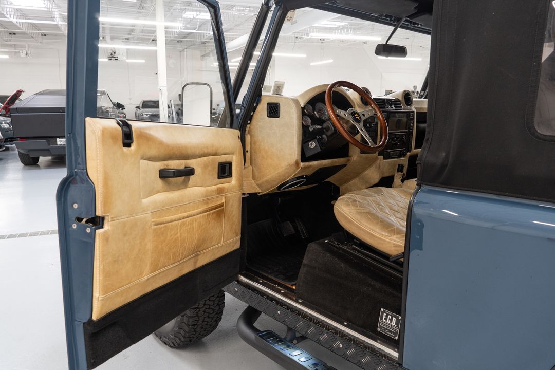 1997 Land Rover Defender