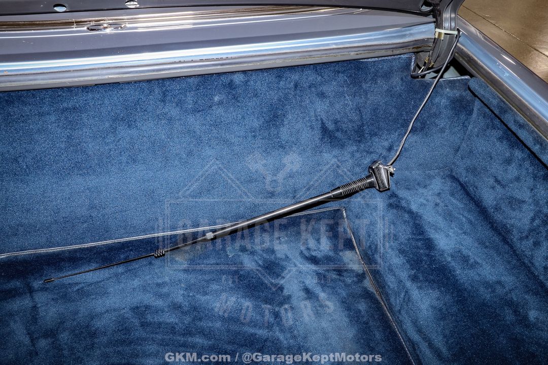 1986 Mercedes Benz 560SL