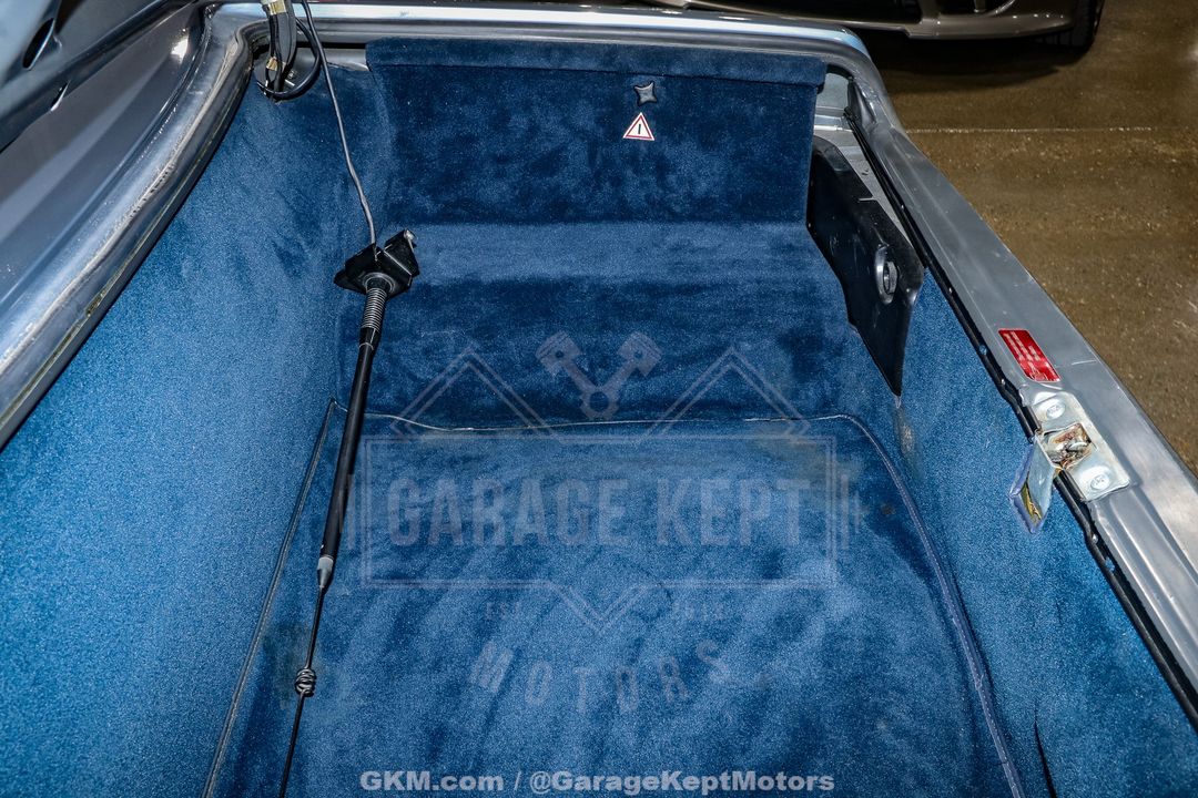1986 Mercedes Benz 560SL