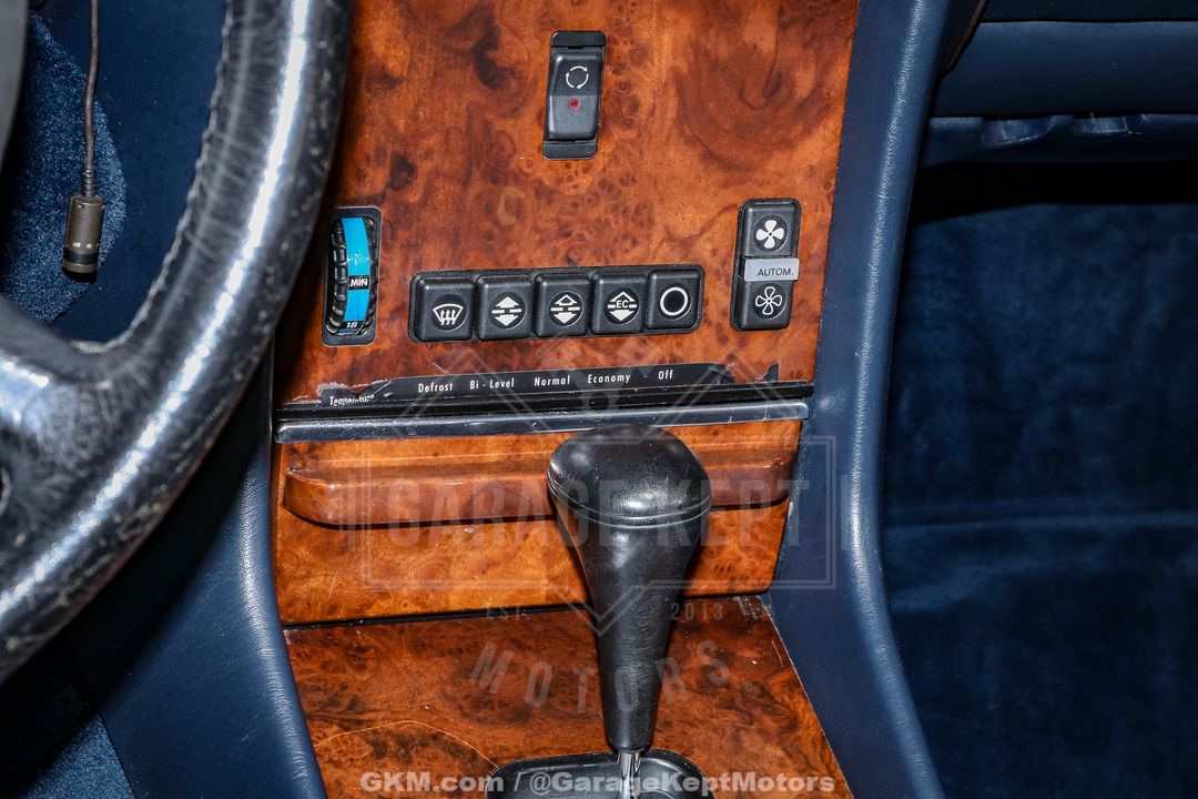 1986 Mercedes Benz 560SL
