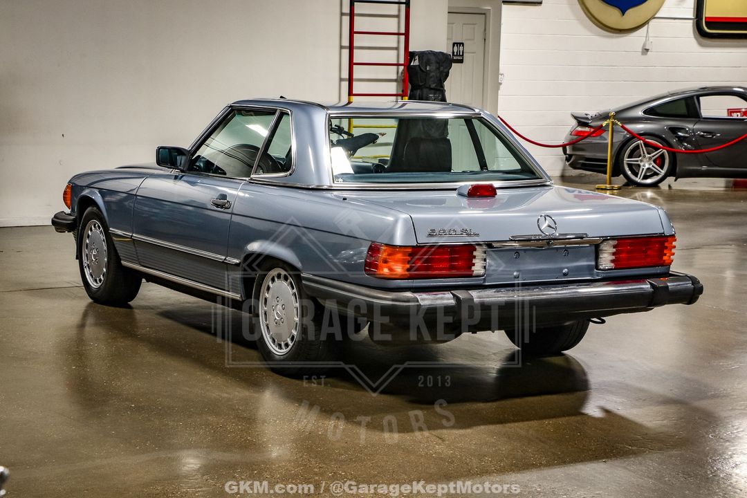 1986 Mercedes Benz 560SL
