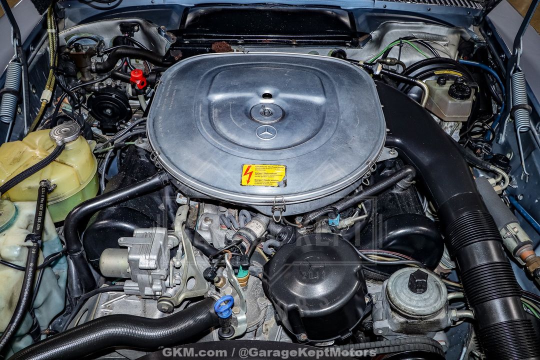 1986 Mercedes Benz 560SL