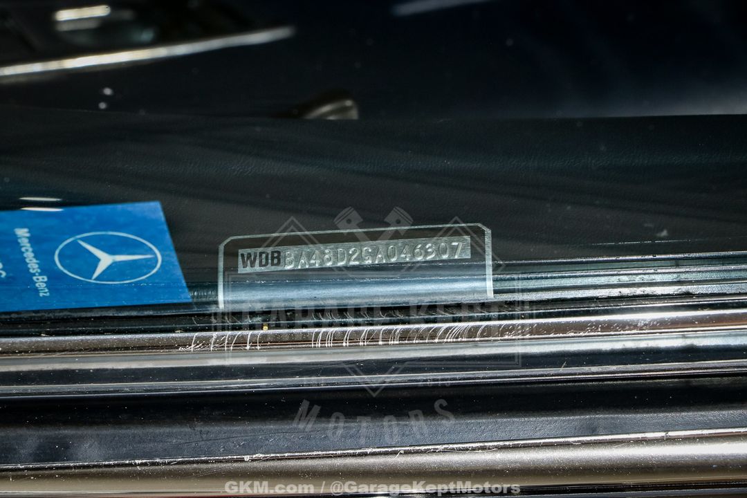 1986 Mercedes Benz 560SL