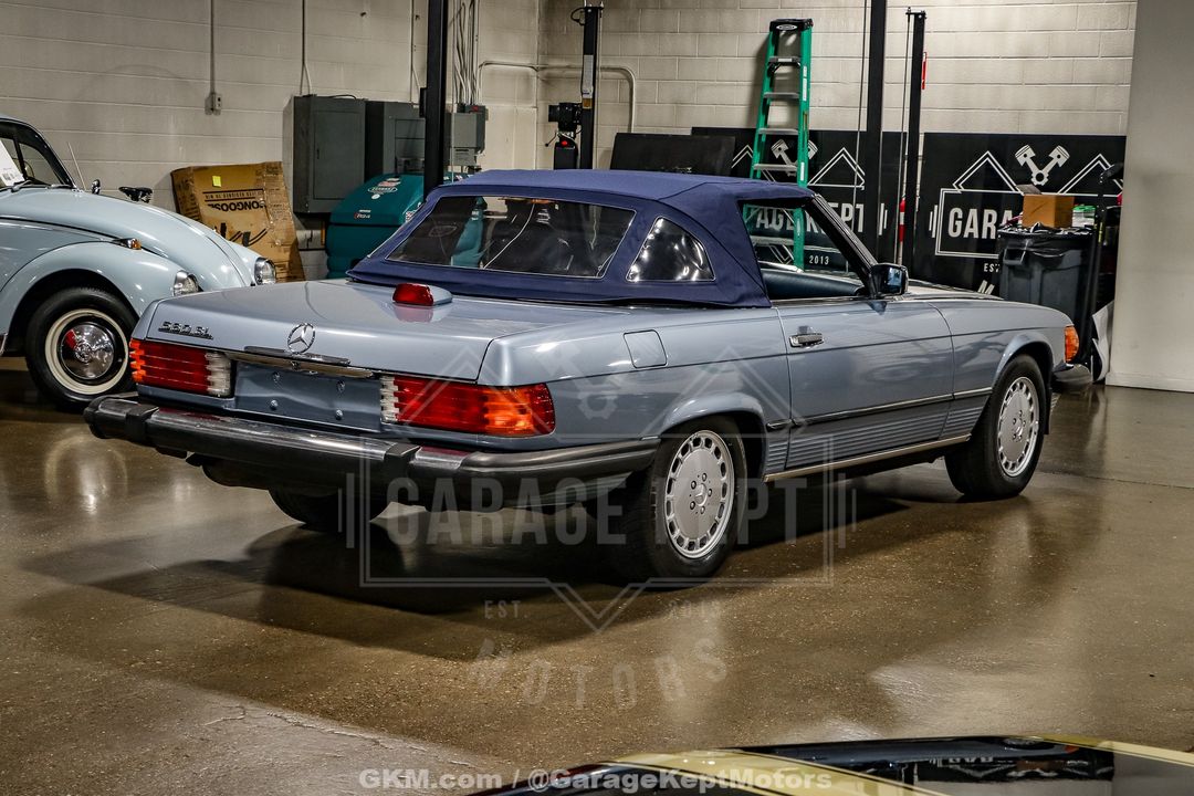 1986 Mercedes Benz 560SL