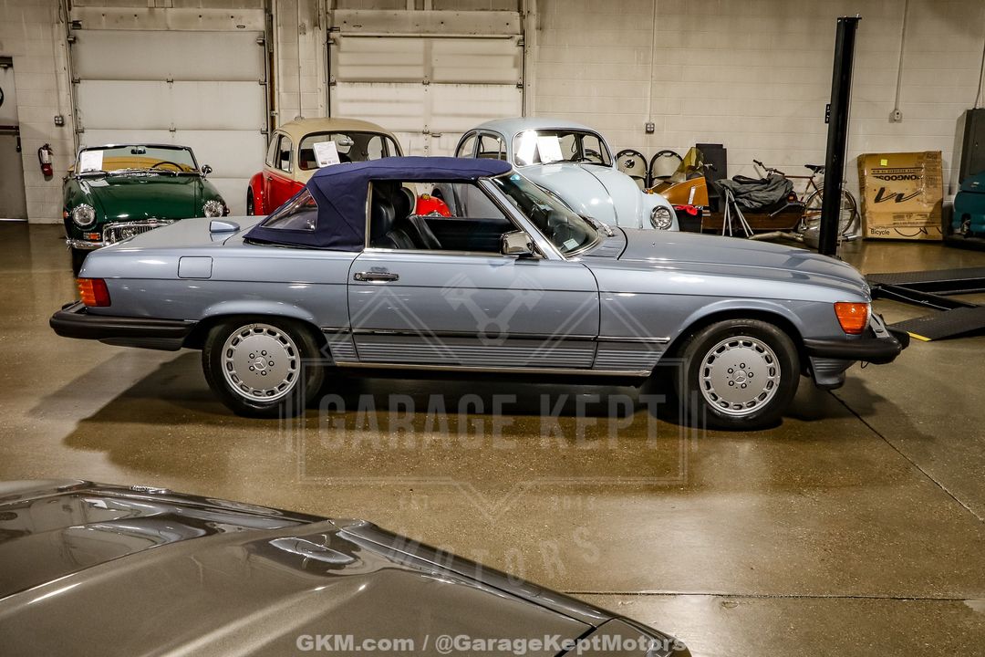1986 Mercedes Benz 560SL