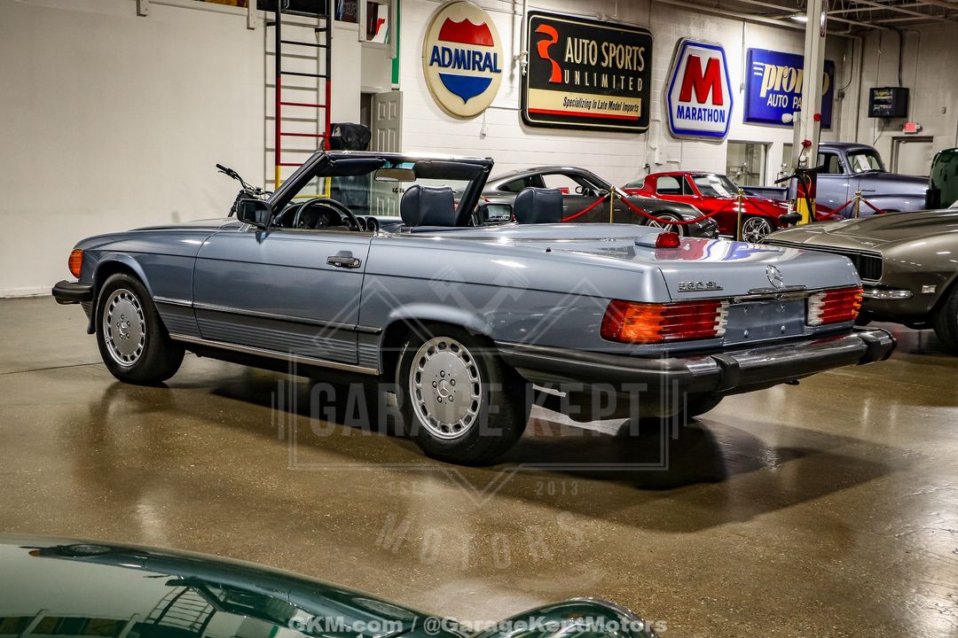 1986 Mercedes Benz 560SL