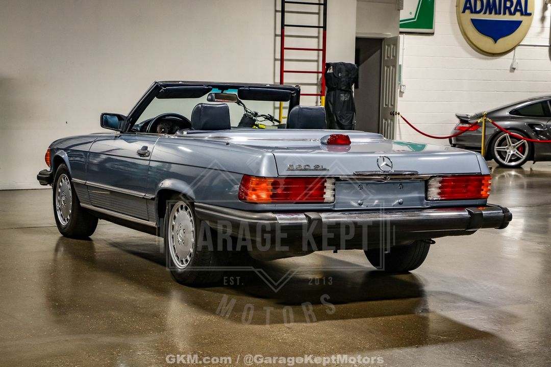 1986 Mercedes Benz 560SL
