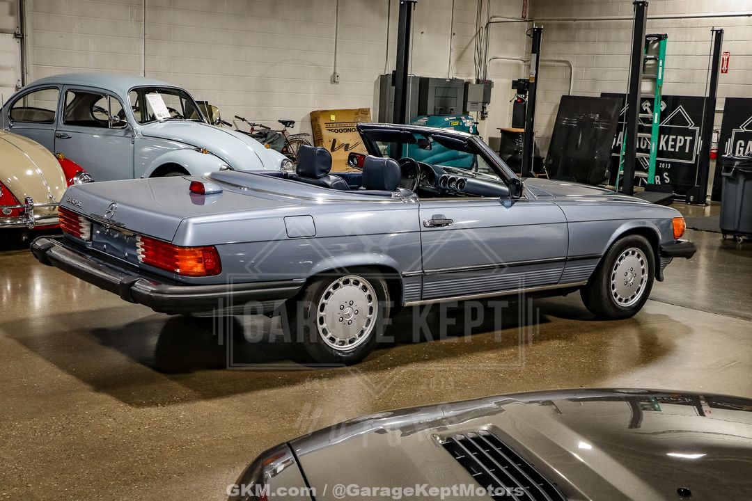 1986 Mercedes Benz 560SL