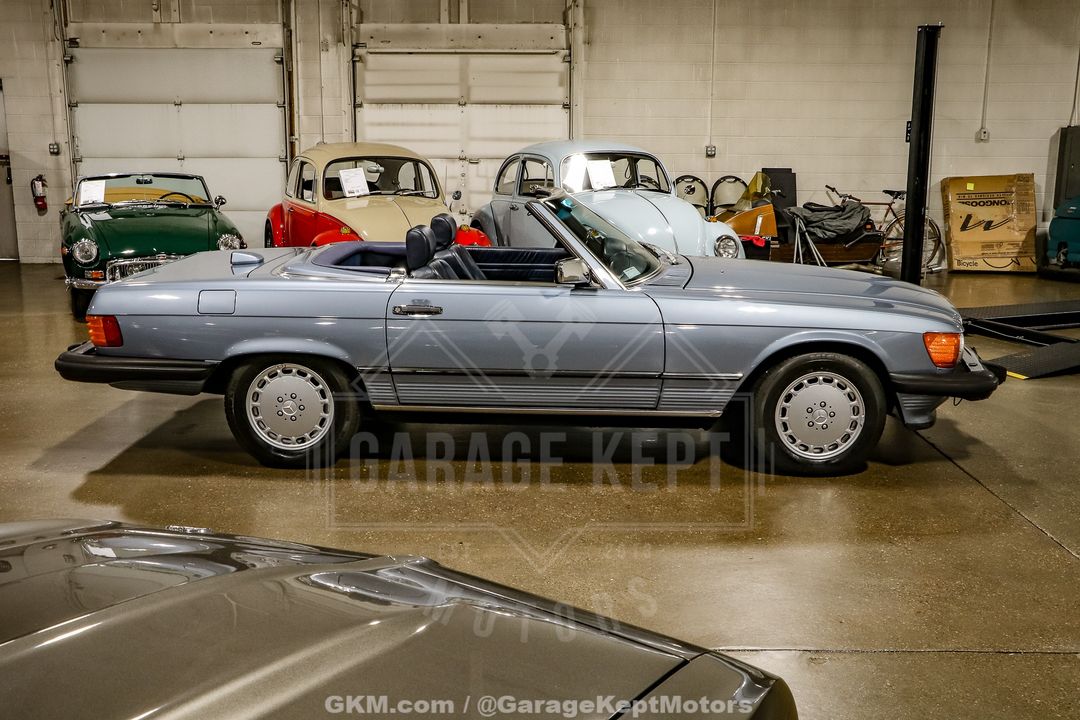 1986 Mercedes Benz 560SL