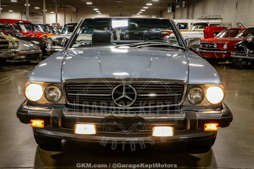1986 Mercedes Benz 560SL