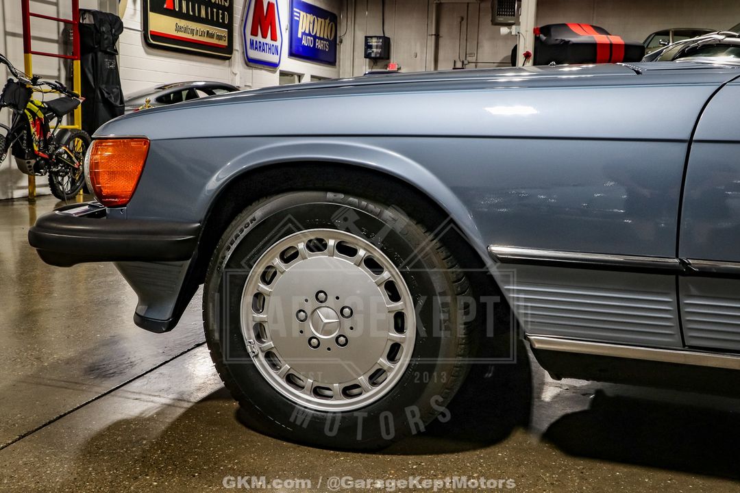 1986 Mercedes Benz 560SL