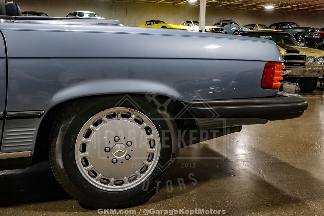 1986 Mercedes Benz 560SL