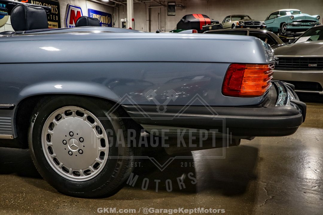 1986 Mercedes Benz 560SL