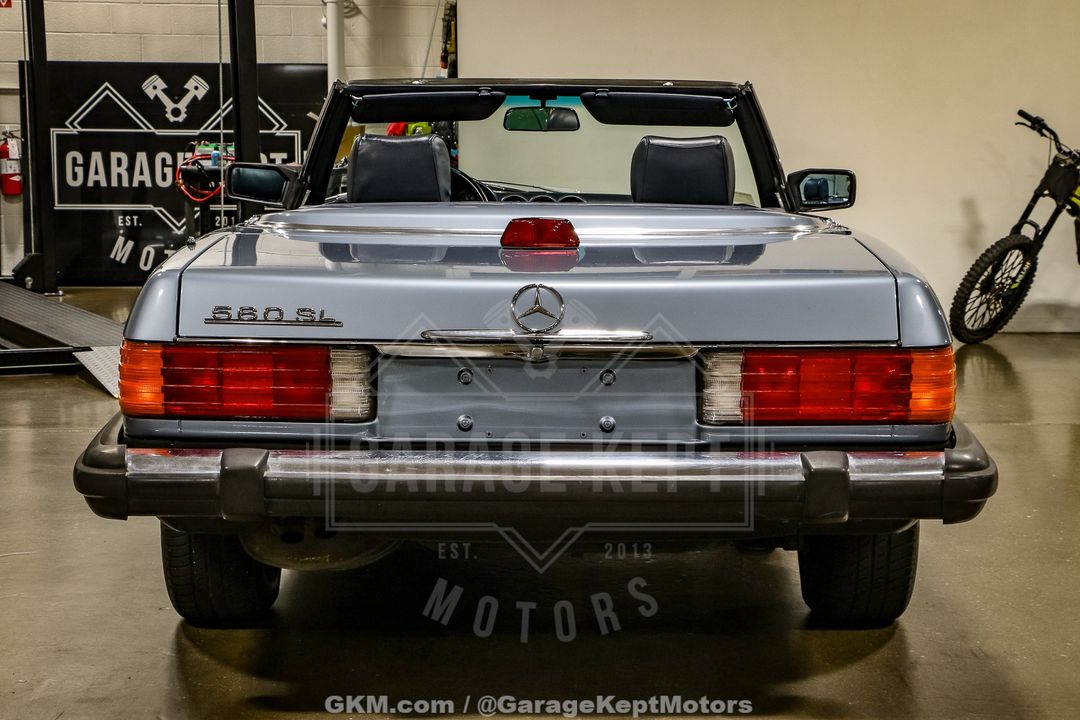 1986 Mercedes Benz 560SL