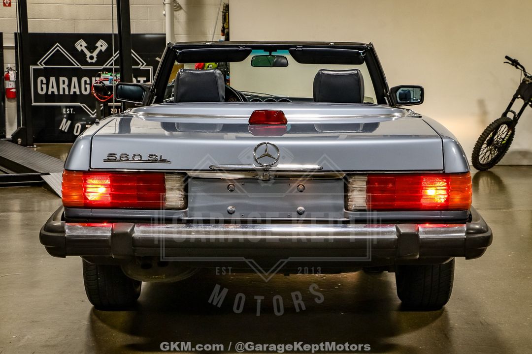 1986 Mercedes Benz 560SL