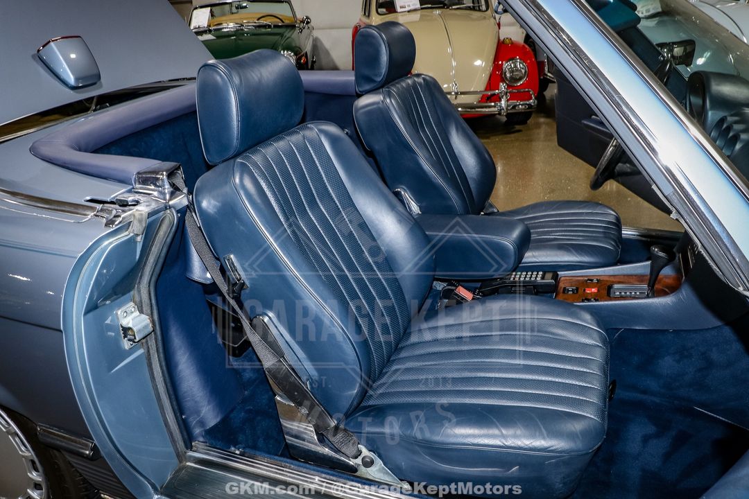 1986 Mercedes Benz 560SL