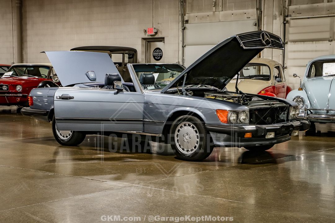 1986 Mercedes Benz 560SL
