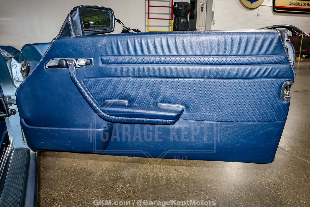 1986 Mercedes Benz 560SL
