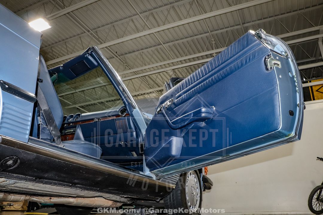 1986 Mercedes Benz 560SL