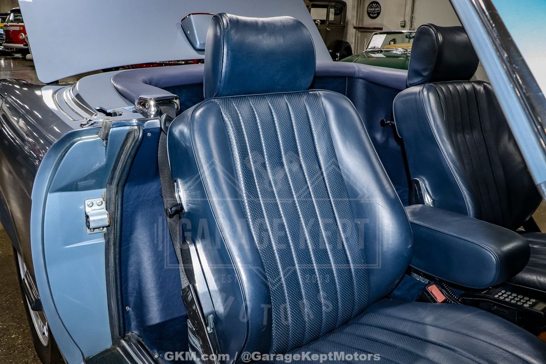 1986 Mercedes Benz 560SL