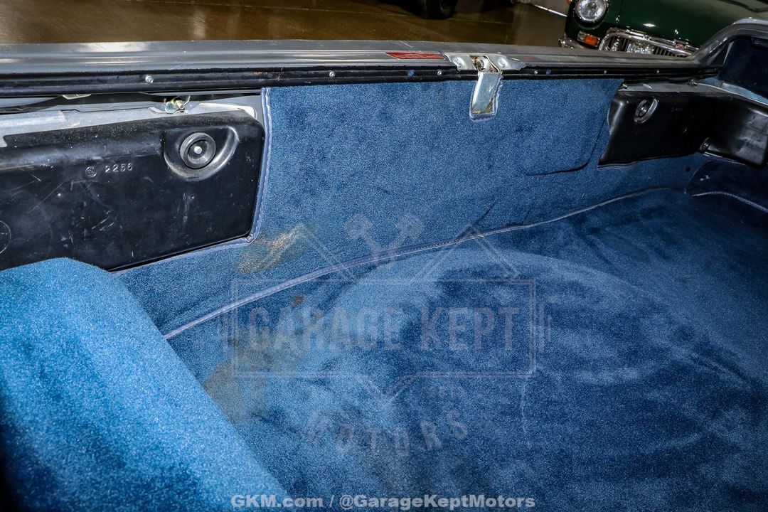 1986 Mercedes Benz 560SL